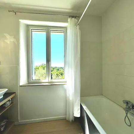 Bioclimatique, Piscine A Debordement Villa
